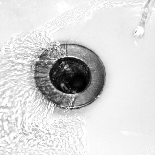 Stopp i badrum - Handfat/Tvättställ/Golvbrunn